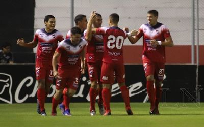 Nacional sorprendió a domicilio a Libertad