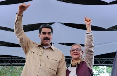Maduro anuncia ofensiva y oposición dice que inició quiebre de la “dictadura” - Internacionales - ABC Color