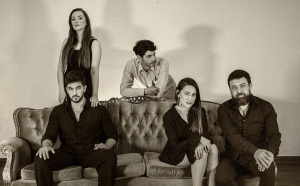 “La espera”, la tragicomedia del fin - Edicion Impresa - ABC Color
