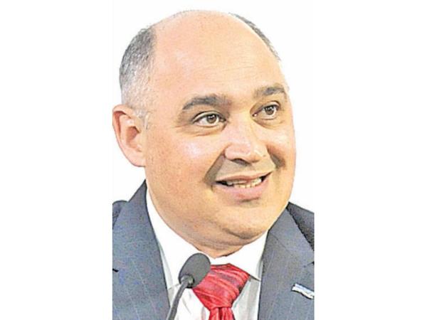 Seis meses más van a indagar a Sarubbi