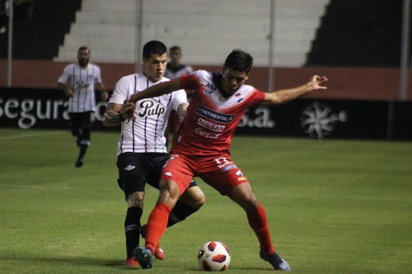 Nacional venció a Libertad en el cierre de la fecha 19 | .::Agencia IP::.