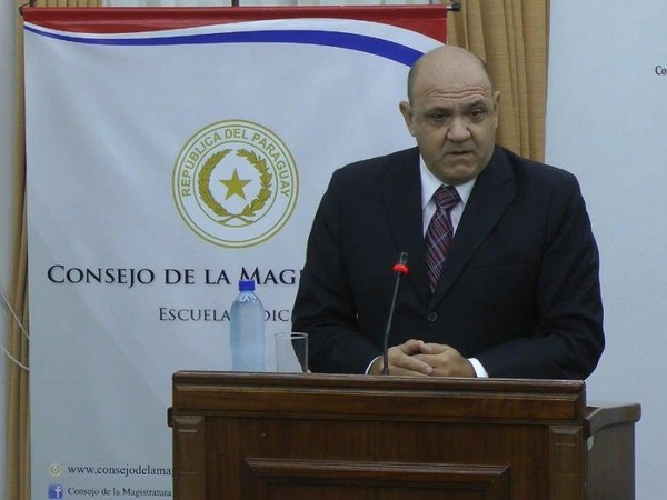 Apuntan a tres elementos para renovar la justicia - Radio 1000 AM