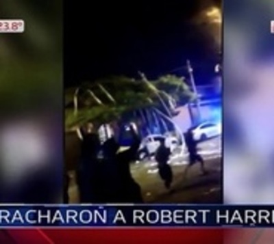Escracharon a Harrison con huevos y papel higiénico   - Paraguay.com