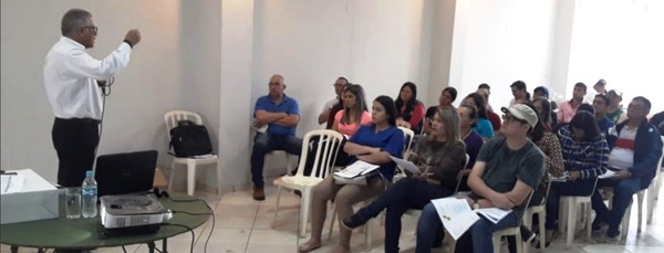 Capacitan a quienes recibirán y cuidarán los votos de electores - ADN Paraguayo