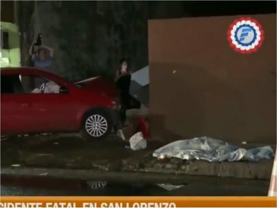 Subió a la vereda y atropelló a una mujer que volvía a su casa tras salir del trabajo