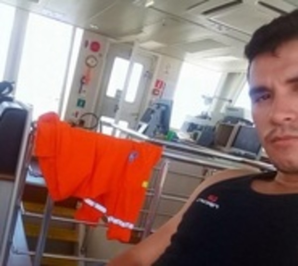 Marinero paraguayo desapareció en aguas del Paraná en Argentina - Paraguay.com