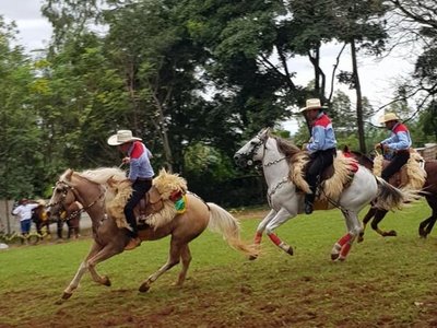 Dos grupos pelean por organizar los festejos patronales en Curuguaty