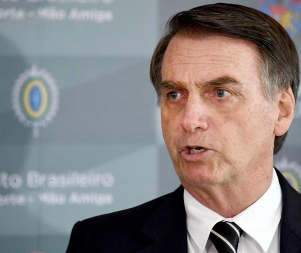 Bolsonaro “pide a Dios” que Cristina Kirchner no vuelva al poder