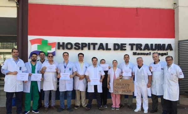 Hay 5.000 médicos y solo 50 se jubilarán en los próximos años, dice gremio | Paraguay en Noticias 
