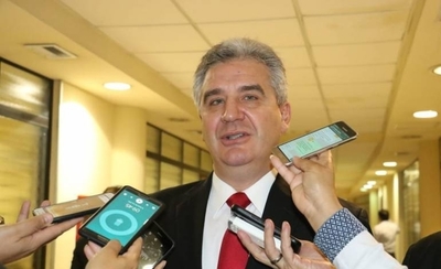 HOY / Cuestionan que evasión fiscal sea precedente al lavado de dinero