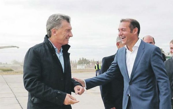 Macri llama a la «generosidad» para el acuerdo entre bloques políticos | .::Agencia IP::.