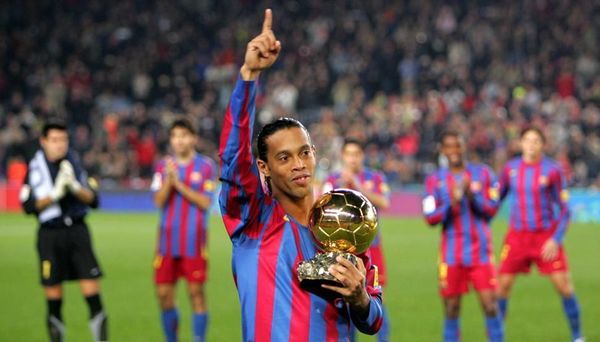 Ronaldinho jugará en Barrio Obrero