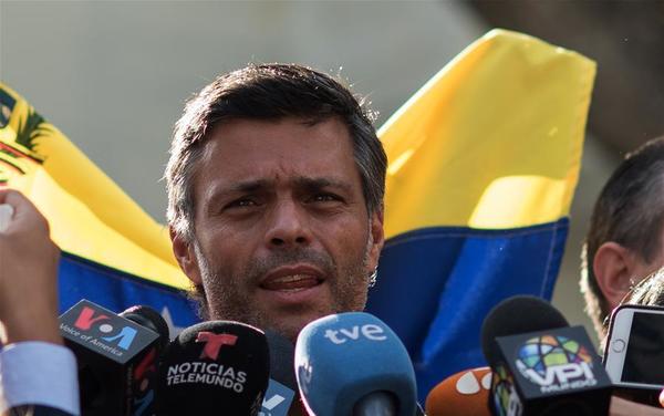 Ordenan detener a Leopoldo López, el opositor a Nicolás Maduro liberado por Juan Guaidó en Venezuela