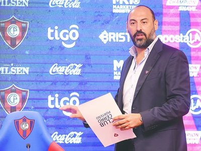El Ciclón pidió la cabeza de Harrison y Elizondo