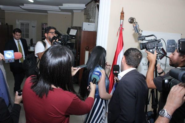 Esposa “Cucho” declaró ante la Fiscalía