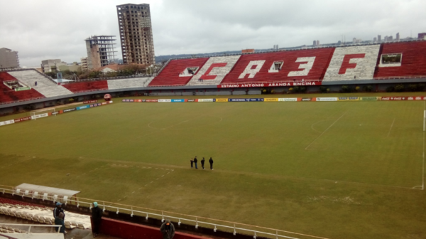 HOY / Técnicamente se acabaron las entradas para el juego en CDE