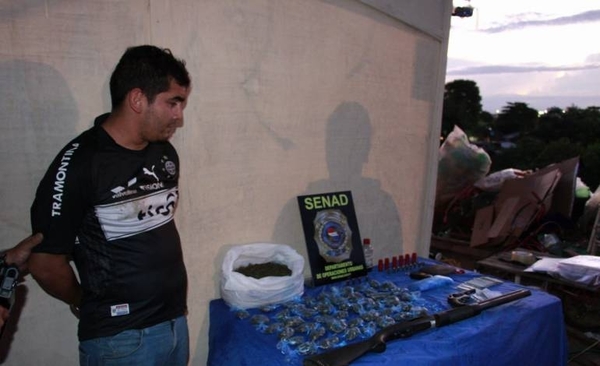 HOY / Cae mula que vendía drogas hasta a cambio de cédulas de adictos sin dinero