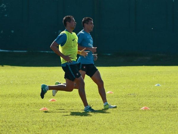 Víctor Cáceres se operó la tibia - Deportes - ABC Color