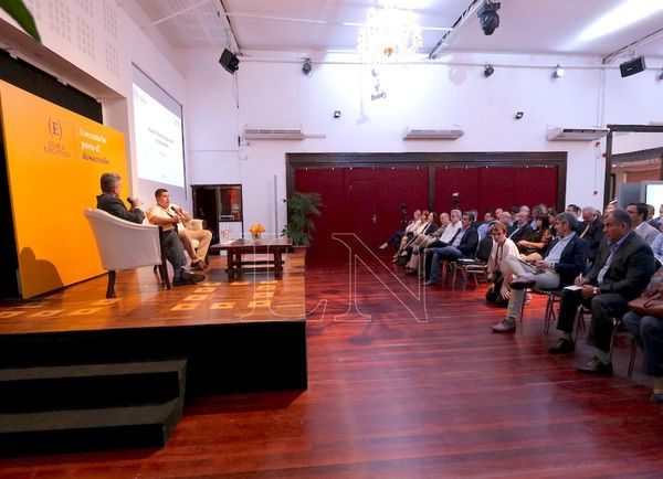 Empresarios reclaman achicar el Estado y mejorar calidad del gasto