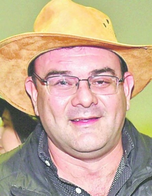 Cuevas y líderes definen si alargan impunidad a Rivas - Edicion Impresa - ABC Color