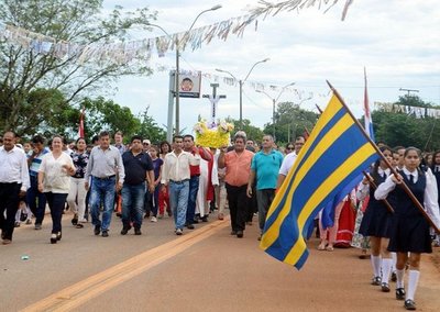 Kurusu jegua en festejos de Puerto Antequera - Edicion Impresa - ABC Color