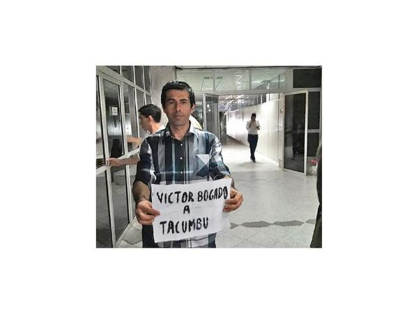 “Es una vergüenza porque optaron por la pena mínima”, afirman los escrachadores