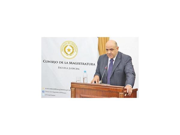 González Macchi lidera lista de candidatos  para  la CSJ