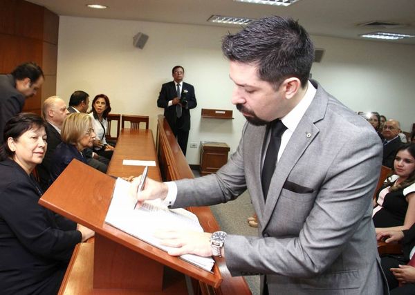 Salpican a un fiscal en caso audio de Fernández Lippmann - ADN Paraguayo
