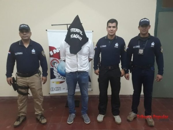 ATRAPAN A LADRÓN DE LINGOTES DE ORO EN EL ESTACIONAMIENTO DE UN SHOPPING