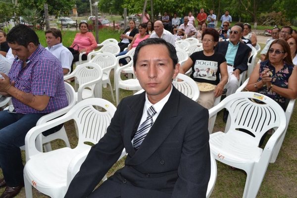 Denuncian complicidad de concejales en aprobar informe de intendente - Nacionales - ABC Color