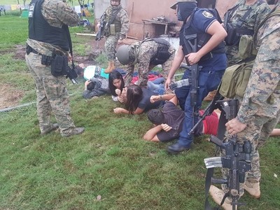 Madre de joven abatido dice que accionará judicialmente contra el Estado  - Radio 1000 AM