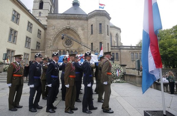 Familias reales de Europa despiden al gran duque Juan de Luxemburgo - Internacionales - ABC Color