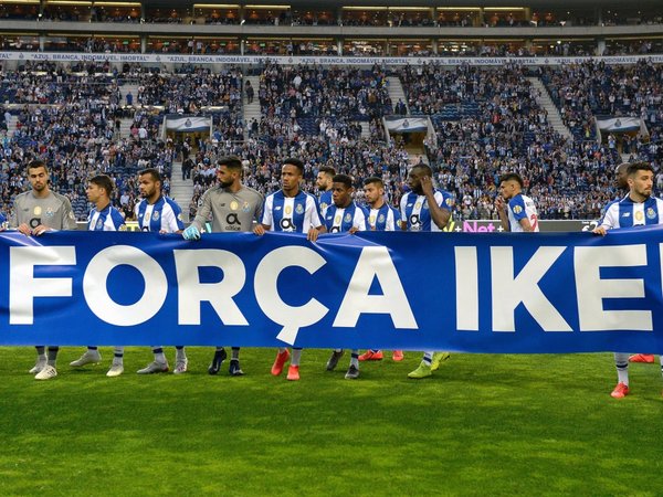 Porto golea al Aves en el homenaje a Casillas