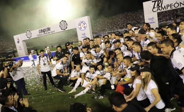HOY / Tercer "tri" para Olimpia que lleva un año y medio de monarquía