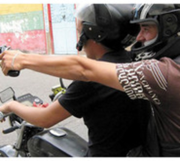 Motochorros son condenados a 10 y 15 años de prisión - Paraguay.com
