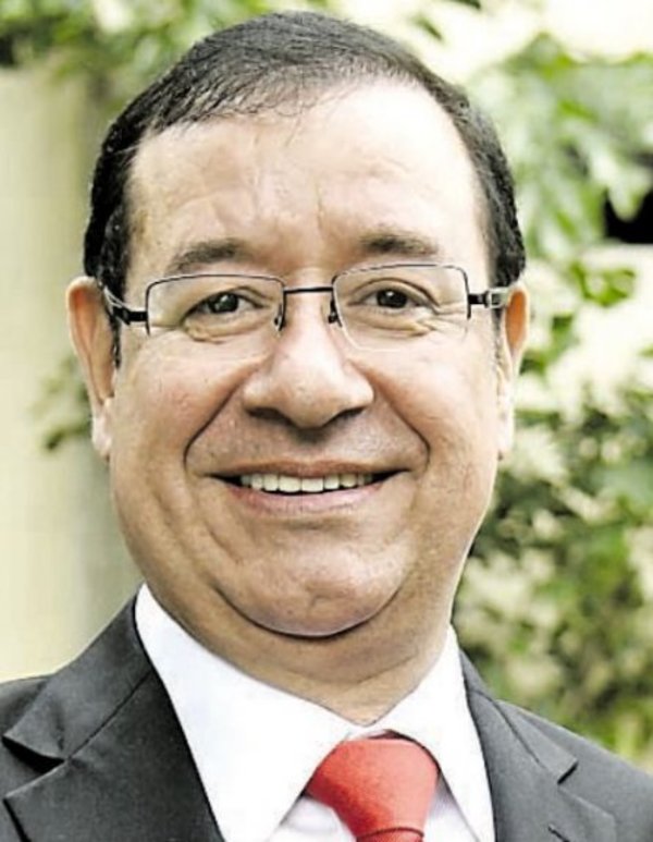 Cuevas, con blindaje político y fiscal - Edicion Impresa - ABC Color