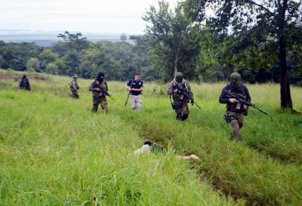 Familiares de abatido anuncian acción judicial - Edicion Impresa - ABC Color