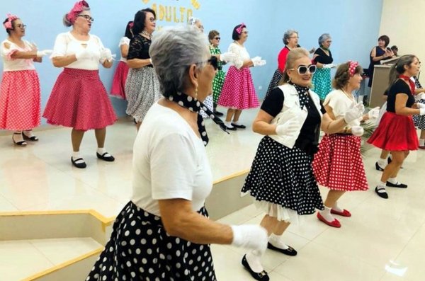 “Longevidad saludable” con danzas y alegría - Edicion Impresa - ABC Color