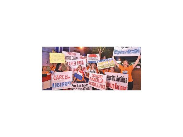 Escrachadores irán al Congreso