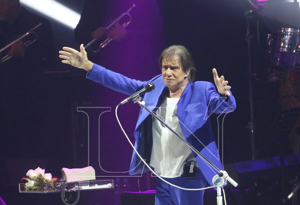 Emoción sin límites: Roberto Carlos reinó en los corazones paraguayos