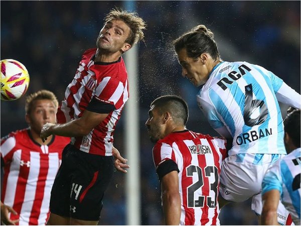 Racing, Atlético Tucumán y Tigre accedieron a cuartos de la Copa Superliga