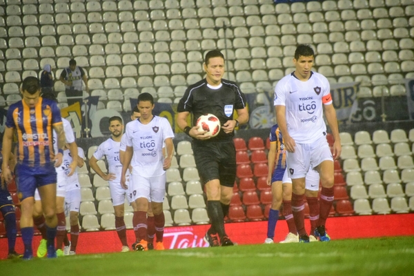 Luqueño vencía 2-0 cuando se suspendió el encuentro - ADN Paraguayo