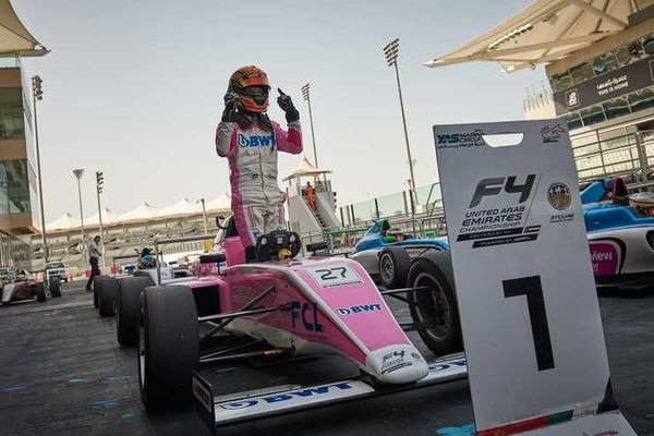 Un espectacular Joshua Duerksen gana en Italia