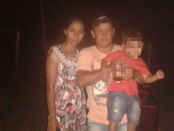 Clavó a su concubino porque no se levantaba de la cama