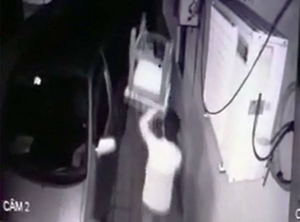 Ahuyentaron a un ladrón a sillazos en Horqueta - Nacionales - ABC Color