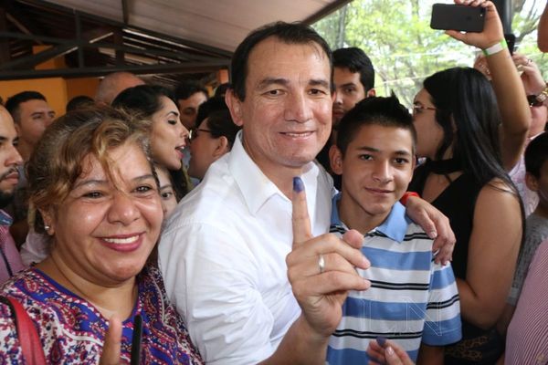 Cabañas: “Soy de Añetete y tengo apoyo del Presidente”