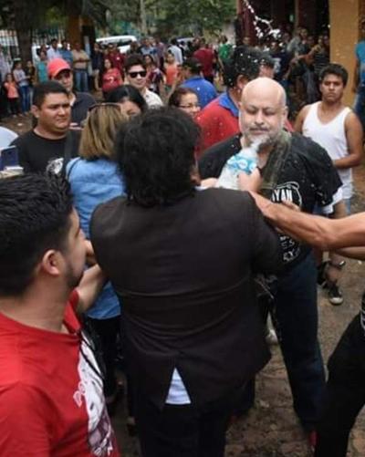 "Kelembu" tira agua a "Payo" Cubas