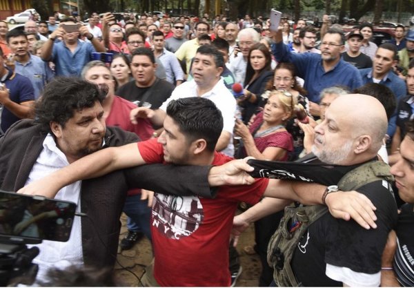 Payo probó el agua de Kelembu - Nacionales - ABC Color