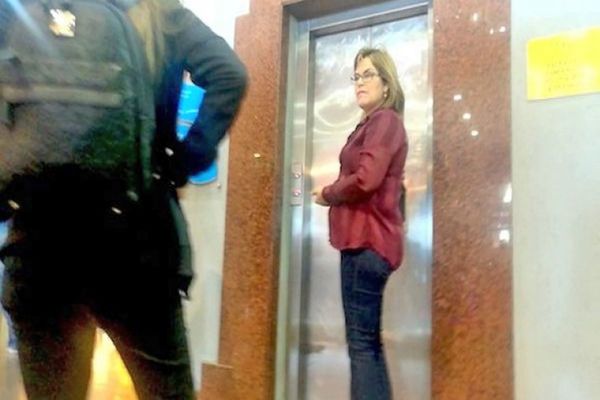 Petta blanquea planillerismo de la esposa del diputado Cuevas