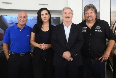 Presentación de nuevo reto de la Amarok V6 - Edicion Impresa - ABC Color